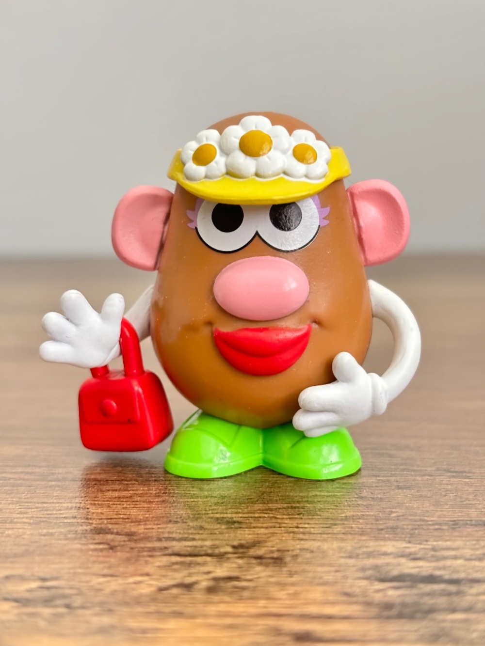 Funko Mystery Mini RETRO TOYS TARGET EXCLUSIVE Mrs. Potato Head Figure Toy 2020